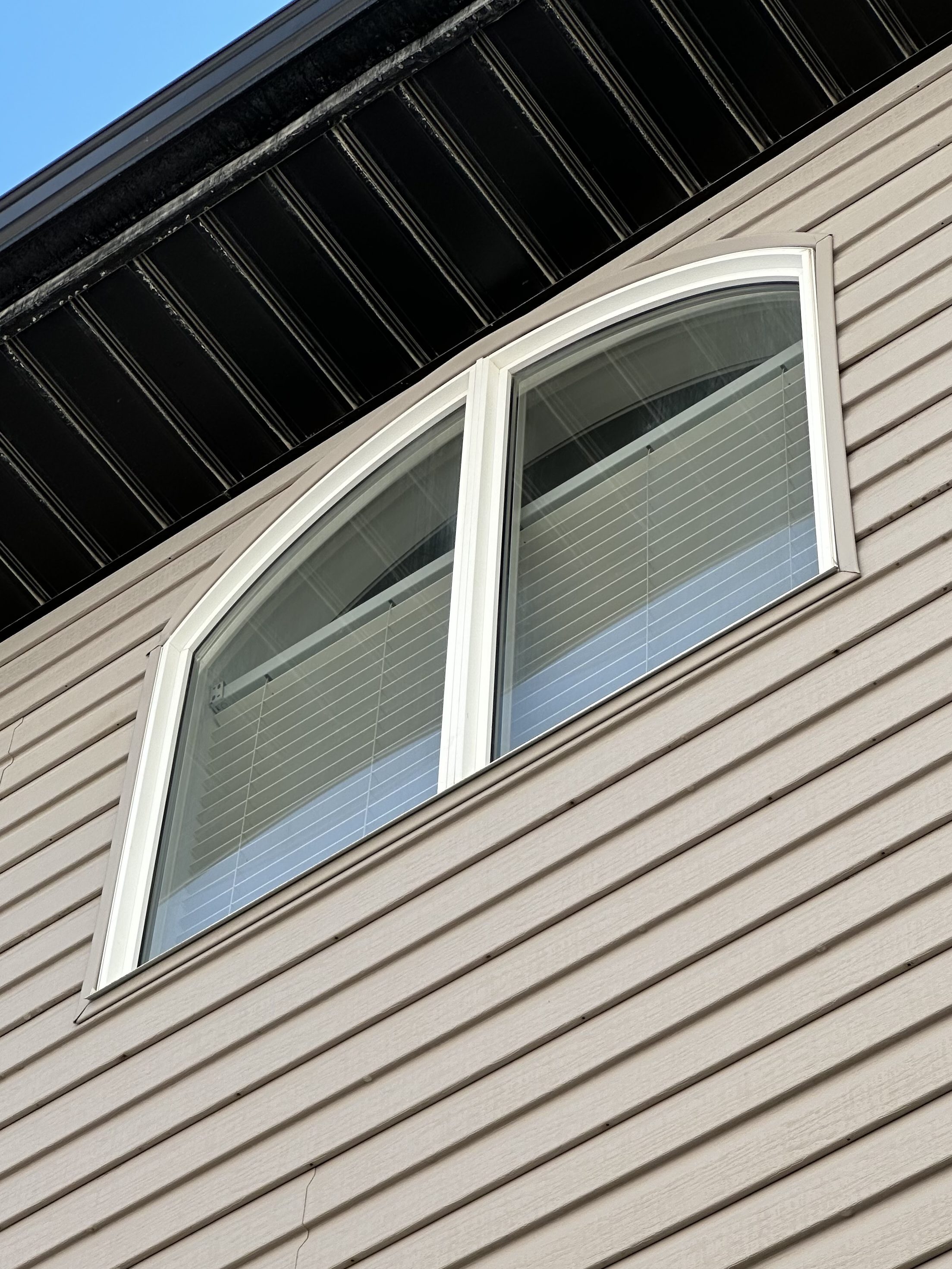 Streak-free window after cleaning
